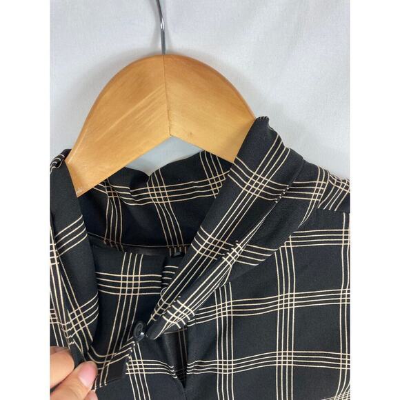 Ann Taylor Plaid Turtleneck Top in Brown XS - Picture 4 of 5